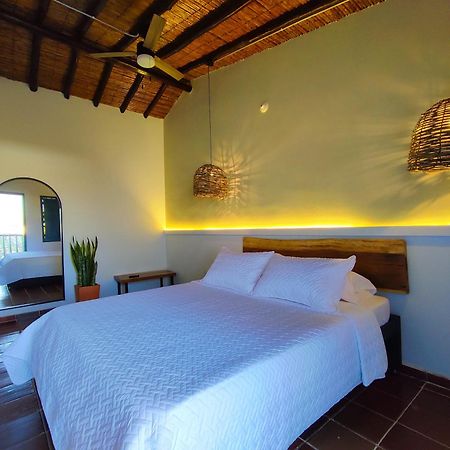 Trip Monkey Giron Hotel Bilik gambar