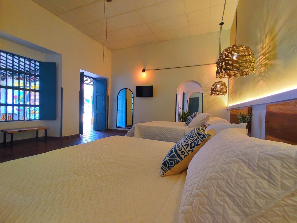 Trip Monkey Giron Hotel Luaran gambar