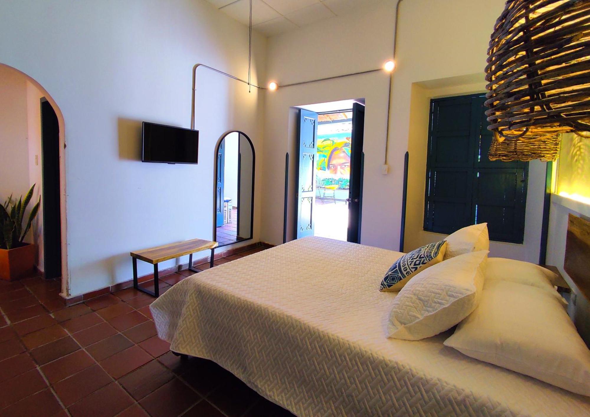 Trip Monkey Giron Hotel Bilik gambar